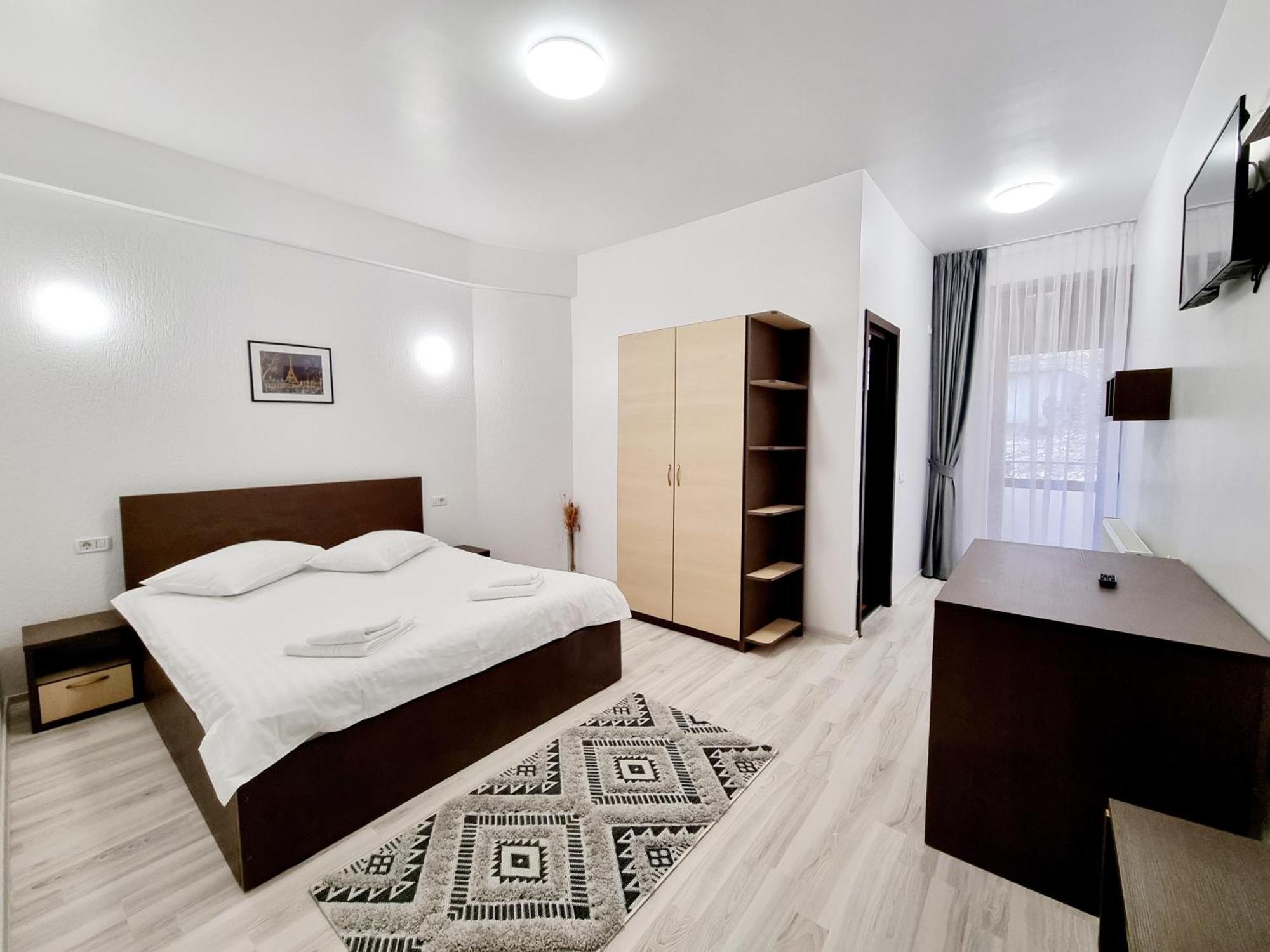 Hotel Perla Oltului Căciulata Exterior foto